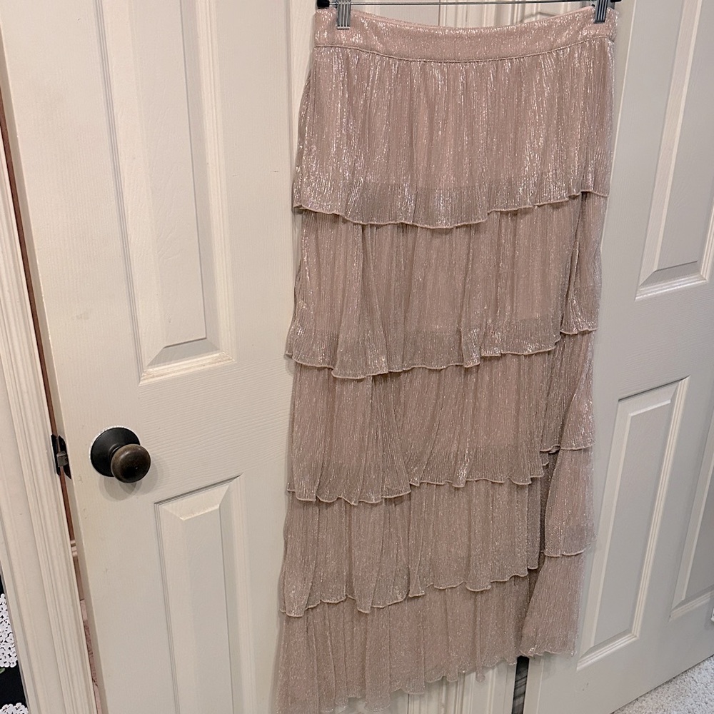 Elegant Tiered Cream Skirt